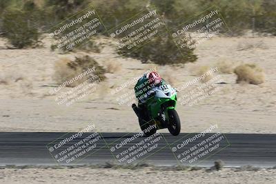 media/Dec-07-2025-CVMA (Sun) [[3e7d2de5dc]]/Race 8-Middleweight Shootout/